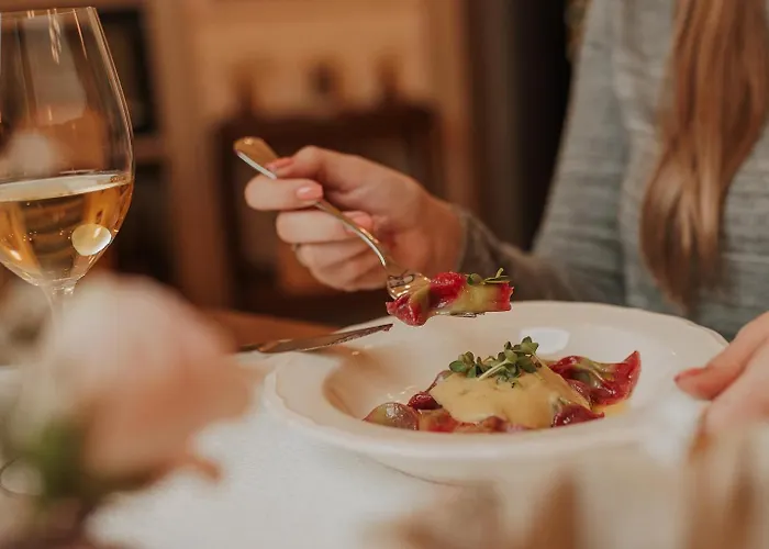 Stara Sola Kaval Hotel 4*